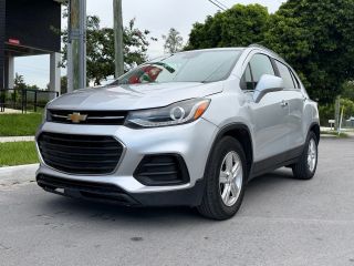 2017 Chevrolet Trax LT FWD photo