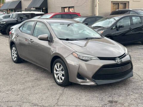 2017 Toyota Corolla LE FWD photo