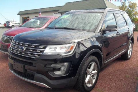 2017 Ford Explorer XLT 4WD photo