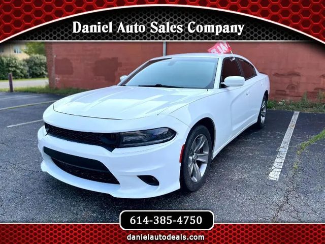 2016 Dodge Charger SXT RWD photo