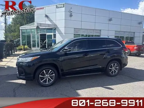 2017 Toyota Highlander XLE AWD photo