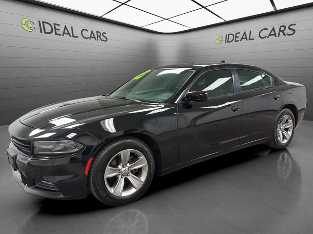 2016 Dodge Charger SXT RWD photo