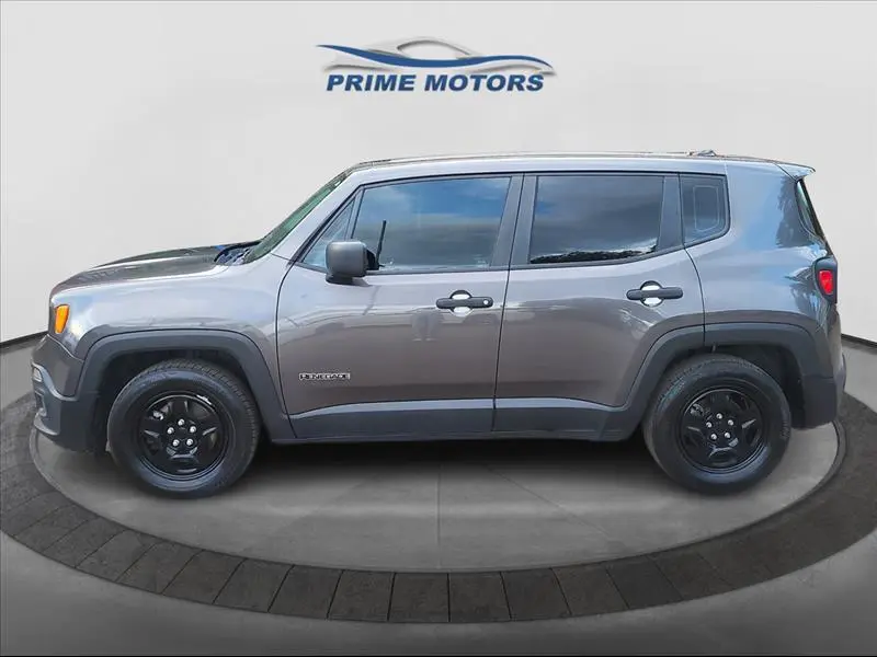 2017 Jeep Renegade Sport FWD photo