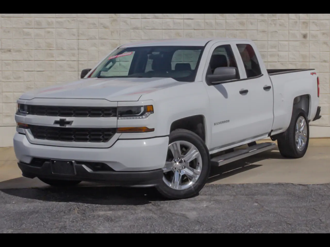 2017 Chevrolet Silverado 1500 Custom 4WD photo