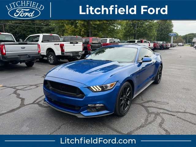 2017 Ford Mustang GT RWD photo
