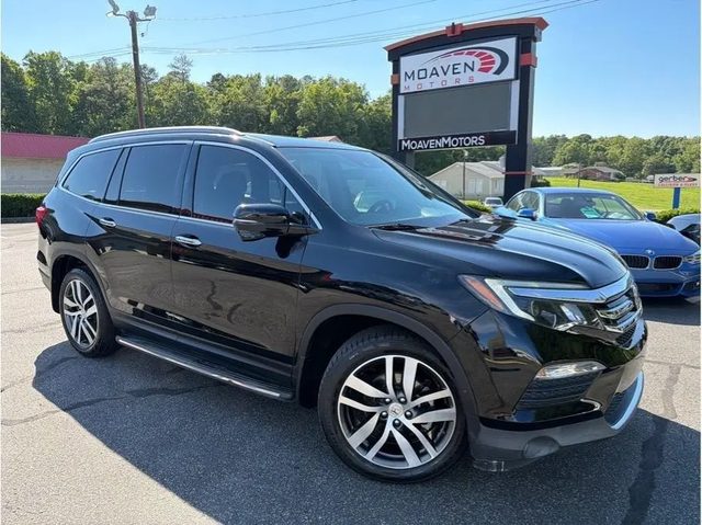 2017 Honda Pilot Touring FWD photo