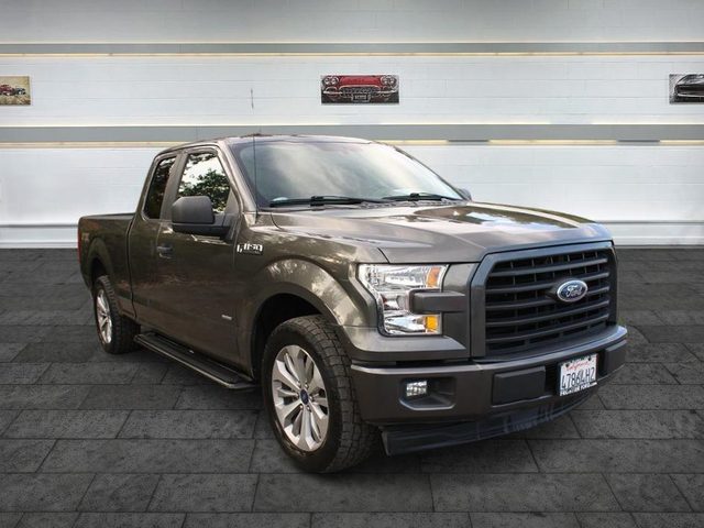 2017 Ford F-150 XL RWD photo