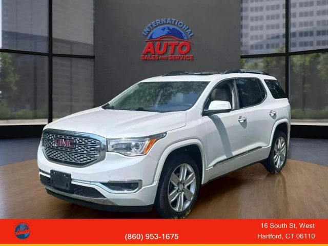 2017 GMC Acadia Denali AWD photo