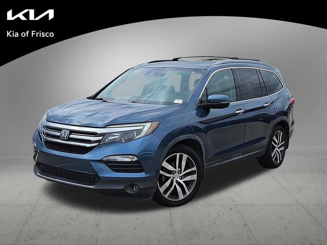 2017 Honda Pilot Touring FWD photo
