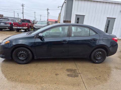 2017 Toyota Corolla LE FWD photo