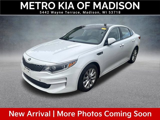2017 Kia Optima EX FWD photo