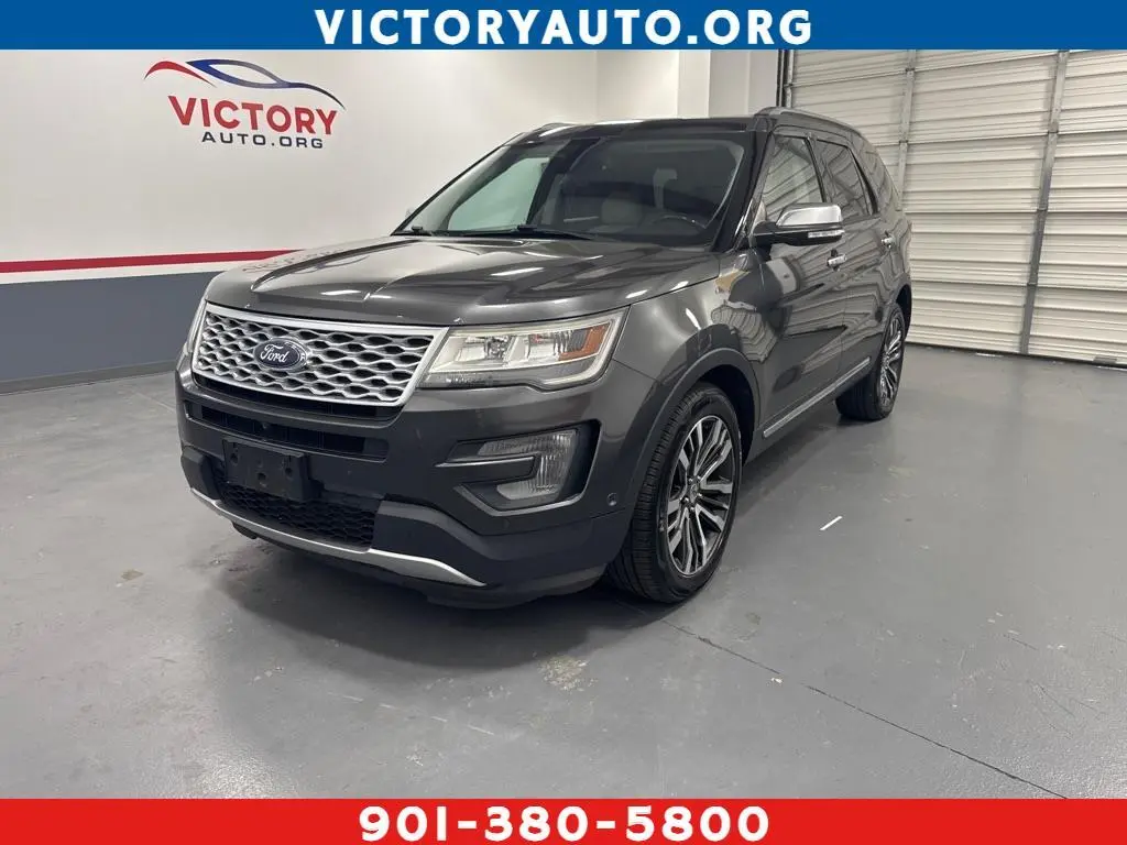 2017 Ford Explorer Platinum 4WD photo