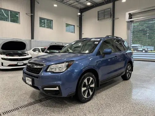 2017 Subaru Forester Premium AWD photo