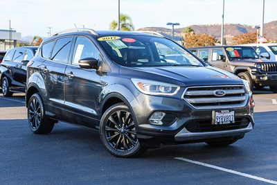 2017 Ford Escape Titanium FWD photo