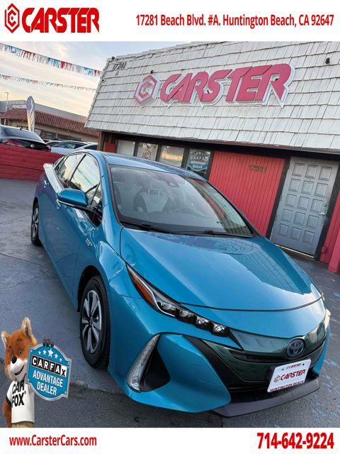 2017 Toyota Prius Prime Plus FWD photo