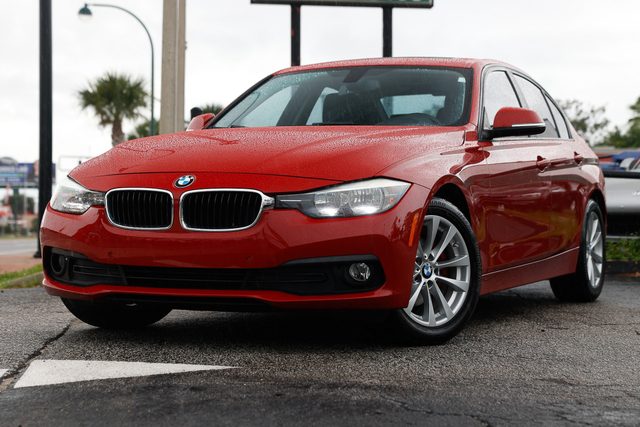 2017 BMW 3 Series 320i xDrive AWD photo