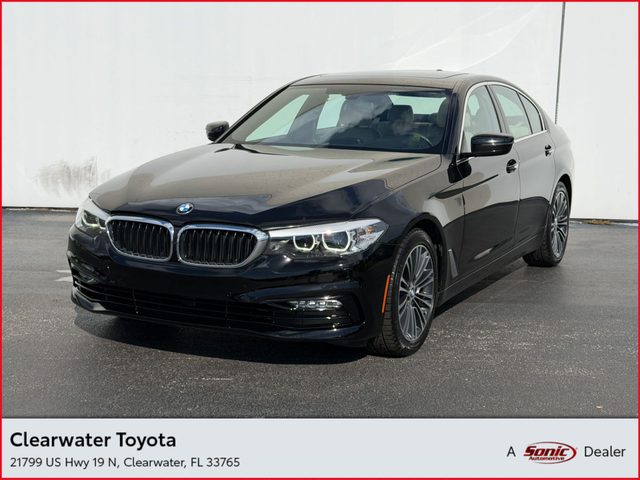 2017 BMW 5 Series 530i RWD photo