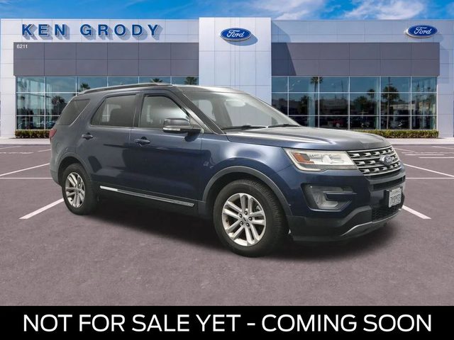 2017 Ford Explorer XLT FWD photo