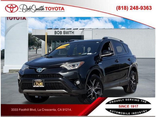 2017 Toyota RAV4 SE AWD photo
