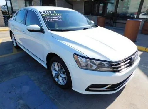 2017 Volkswagen Passat 1.8T S FWD photo