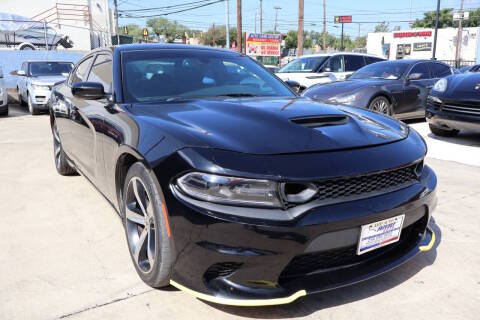 2017 Dodge Charger SE RWD photo