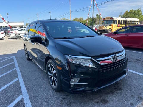 2018 Honda Odyssey Elite FWD photo