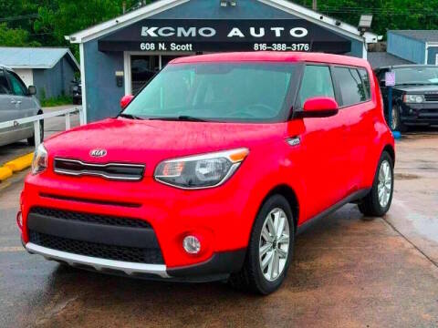 2017 Kia Soul + FWD photo