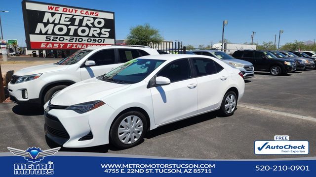 2017 Toyota Corolla LE FWD photo