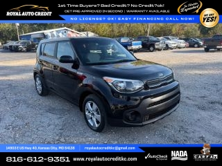 2017 Kia Soul Base FWD photo