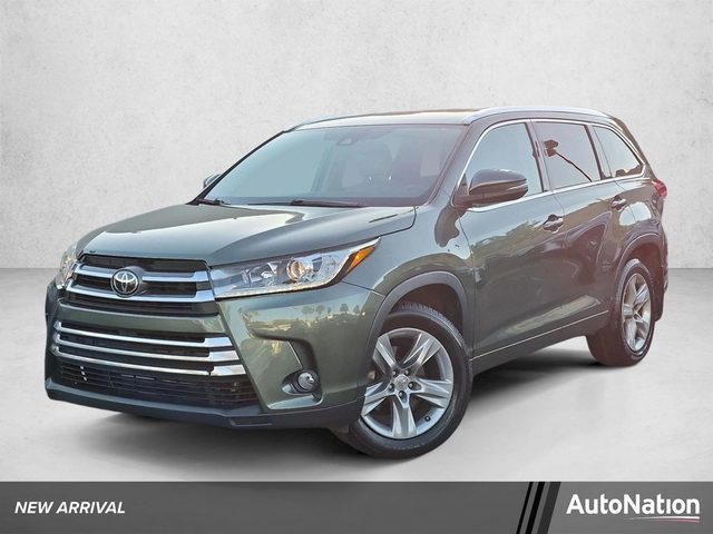 2017 Toyota Highlander Limited AWD photo