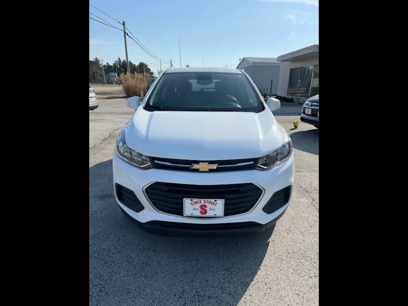 2017 Chevrolet Trax LS FWD photo