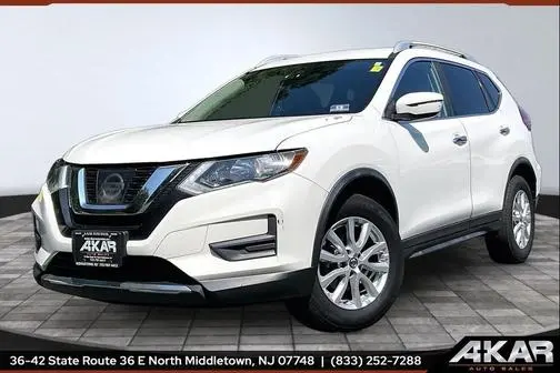 2017 Nissan Rogue SV AWD photo