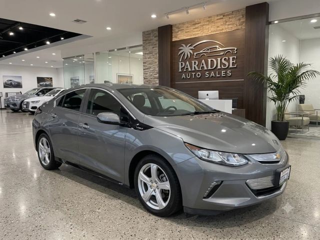 2017 Chevrolet Volt LT FWD photo
