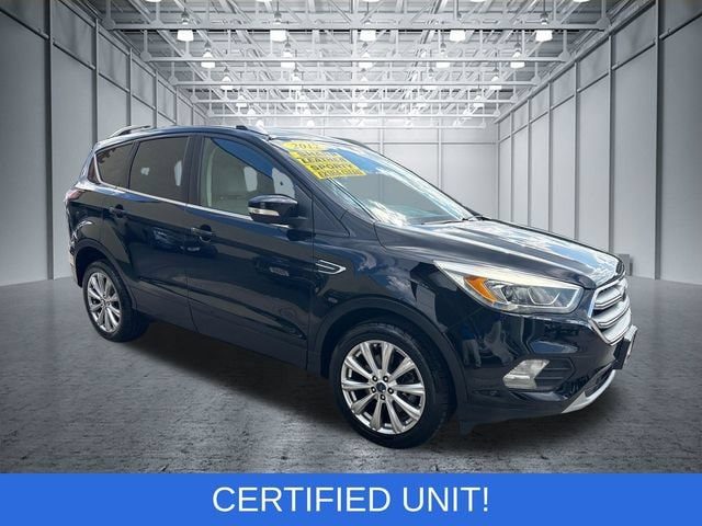 2017 Ford Escape Titanium 4WD photo