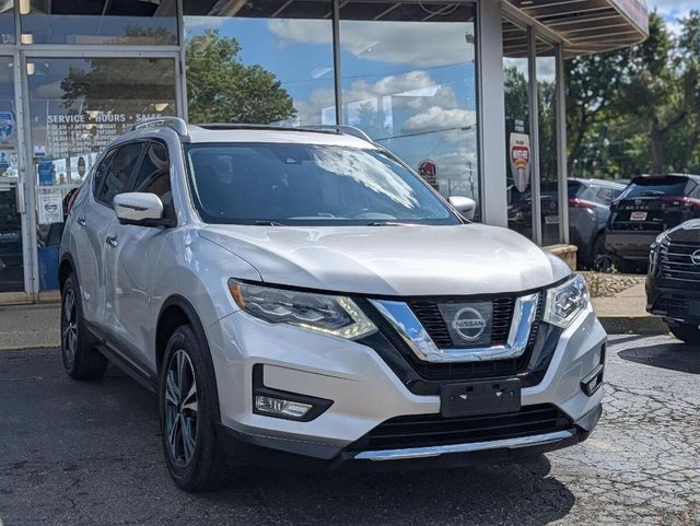 2017 Nissan Rogue SL AWD photo