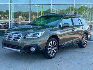 2017 Subaru Outback Limited AWD photo
