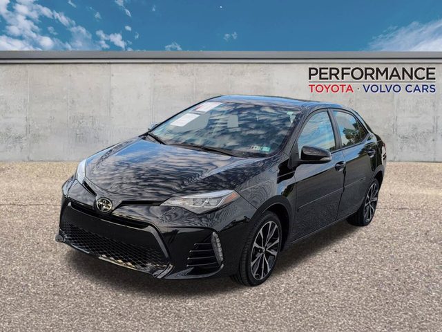 2017 Toyota Corolla XSE FWD photo