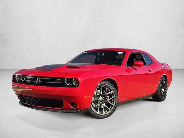 2017 Dodge Challenger R/T RWD photo