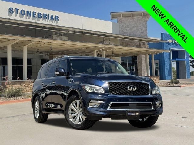 2017 Infiniti QX80 4WD photo