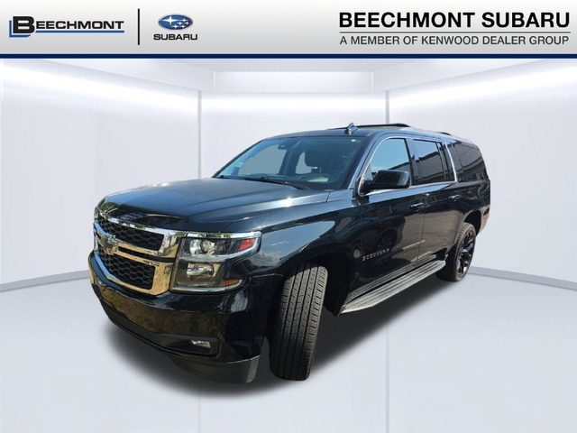 2017 Chevrolet Suburban LT 4WD photo