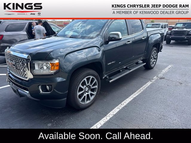 2017 GMC Canyon 4WD Denali 4WD photo