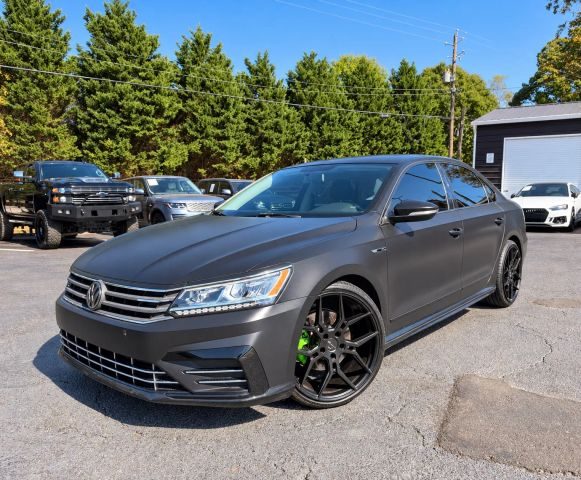 2017 Volkswagen Passat R-Line w/Comfort Pkg FWD photo