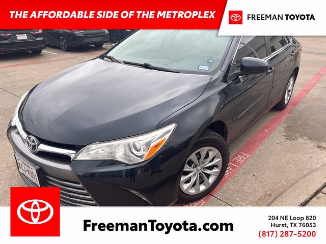2017 Toyota Camry LE FWD photo
