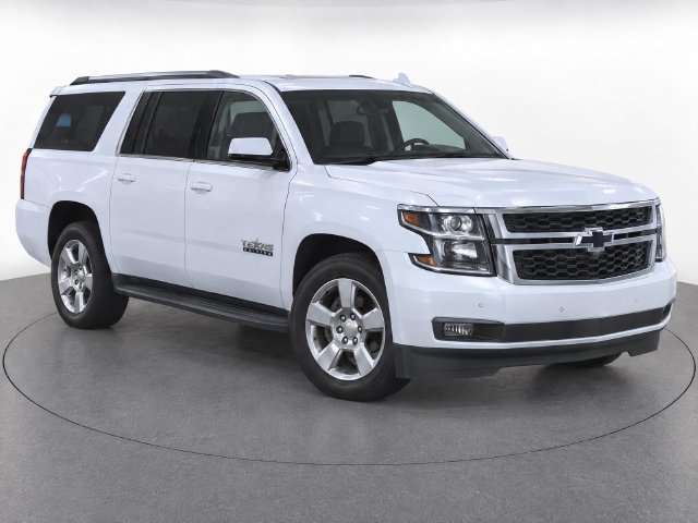 2017 Chevrolet Suburban LT RWD photo