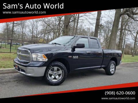 2016 Ram 1500 SLT 4WD photo