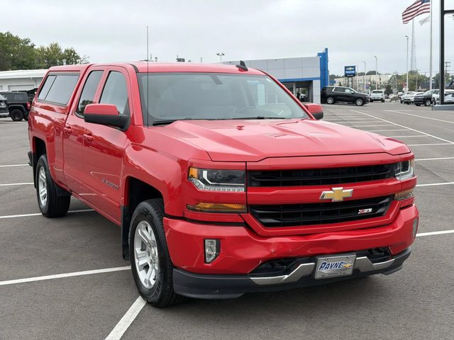 2017 Chevrolet Silverado 1500 LT 4WD photo