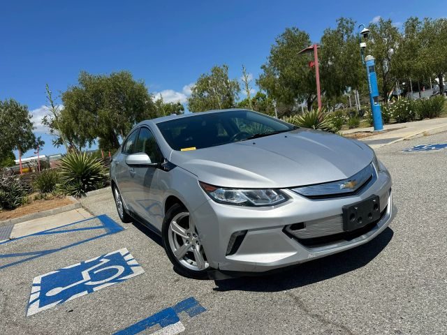 2017 Chevrolet Volt LT FWD photo