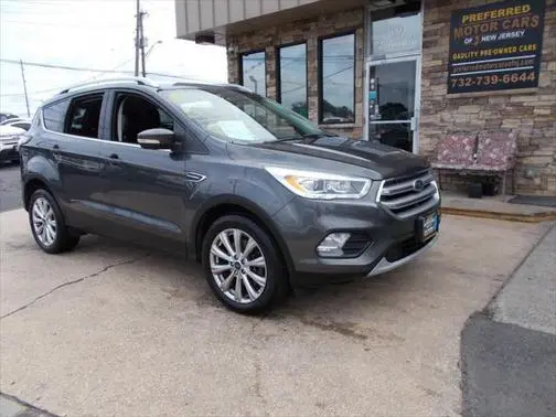 2017 Ford Escape Titanium 4WD photo
