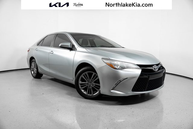 2016 Toyota Camry SE FWD photo