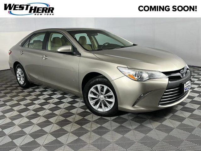 2017 Toyota Camry LE FWD photo